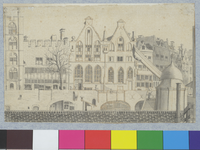 38303 Gezicht op de Oudegracht te Utrecht met de voorgevels van de huizen aan de noordzijde van de gracht: Blijdestein ...